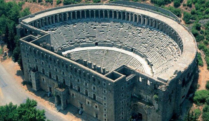 Aspendos Tiyatro Binası Hikayesi