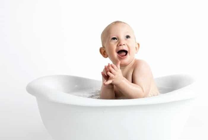 bebeklerde banyo nasıl yaptırılır